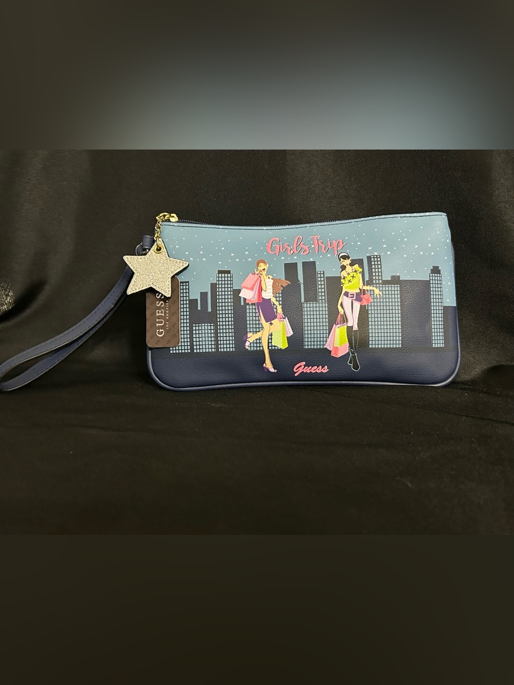 GUESS Girls Trip Navy and Light Blue Wristlet Clutch with Star Charm NWT